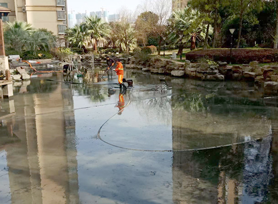 壶关景观池淤泥清理