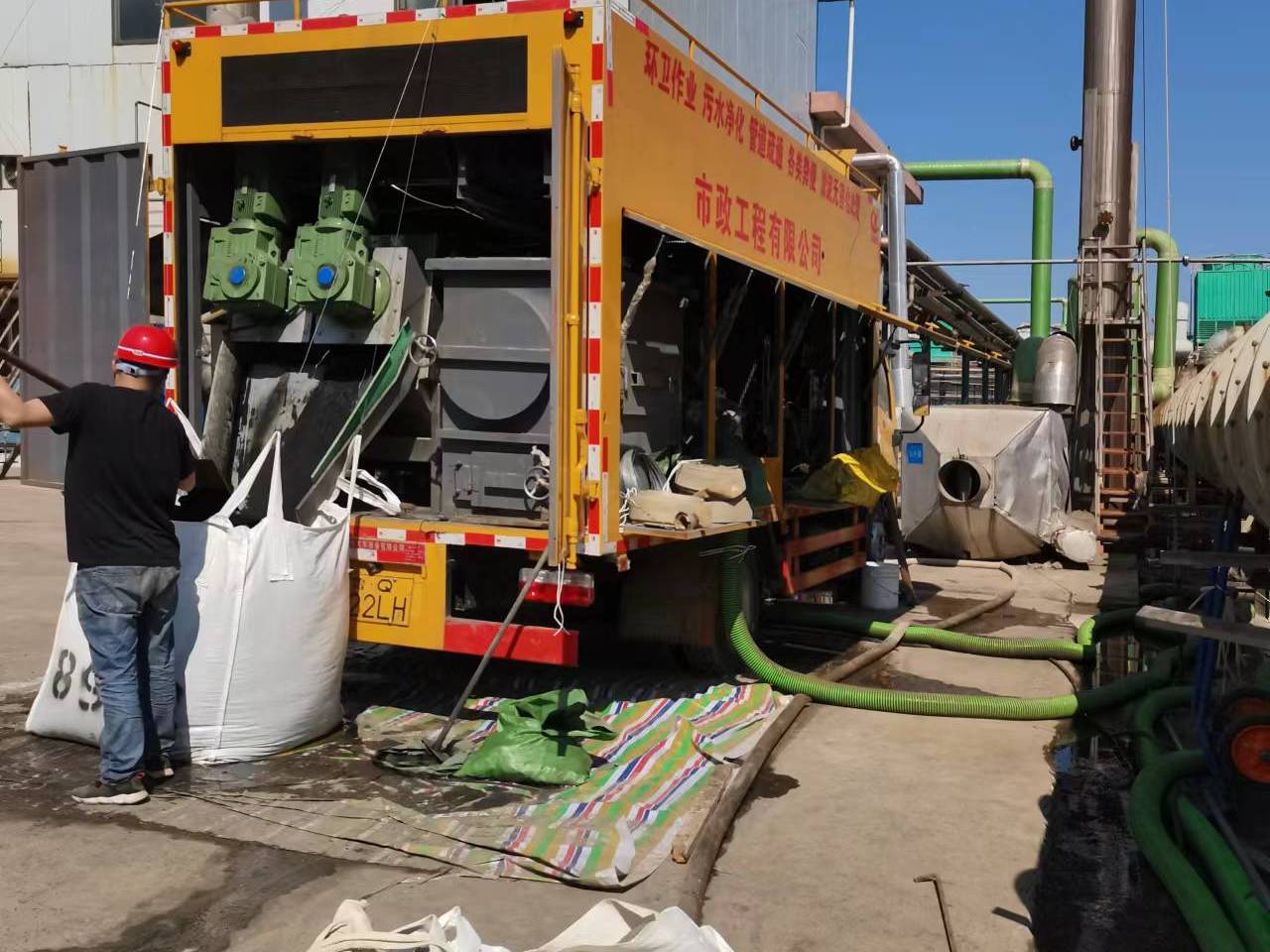 壶关淤泥压干处理